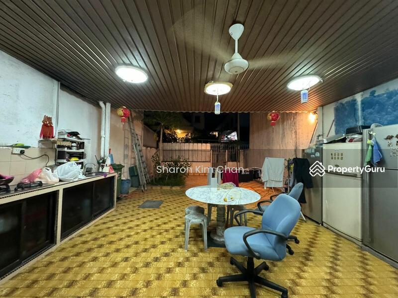 Terrace for Sale: D19, 548572
