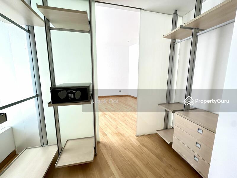 Apartment for Sale: D10, 247913