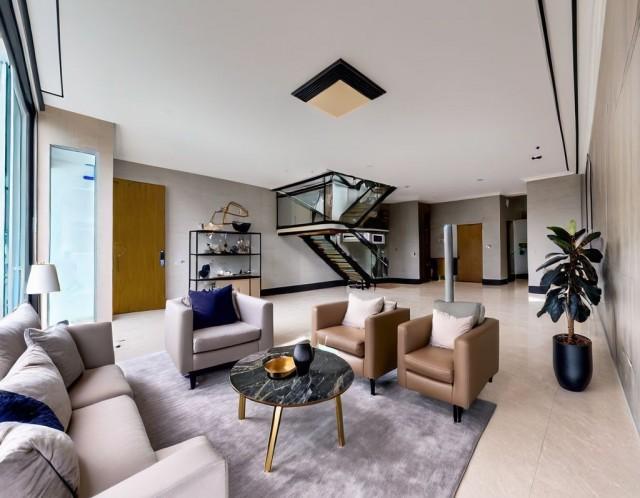 Prop-GPT: Semi-Detached: D28  Seletar Hills Estate