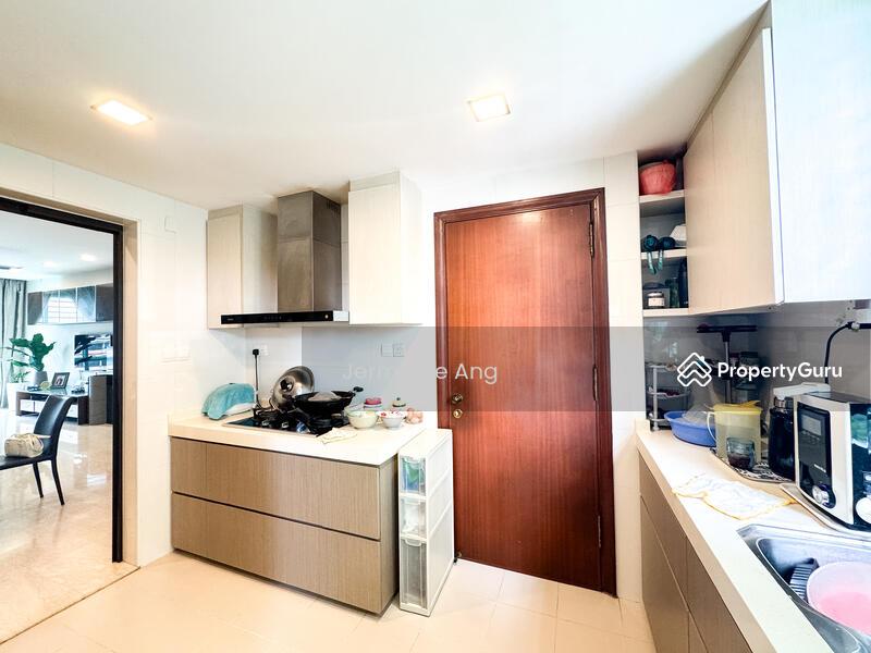Condominium for Sale: D23, 678949