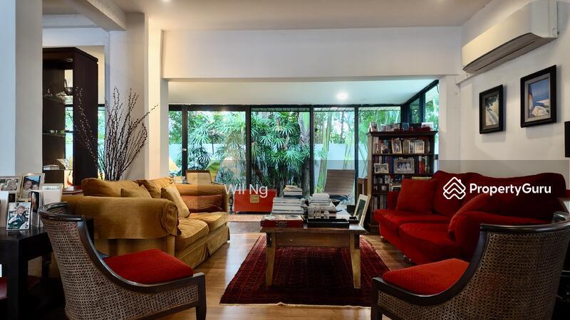 Bungalow for Sale: D10, 268400