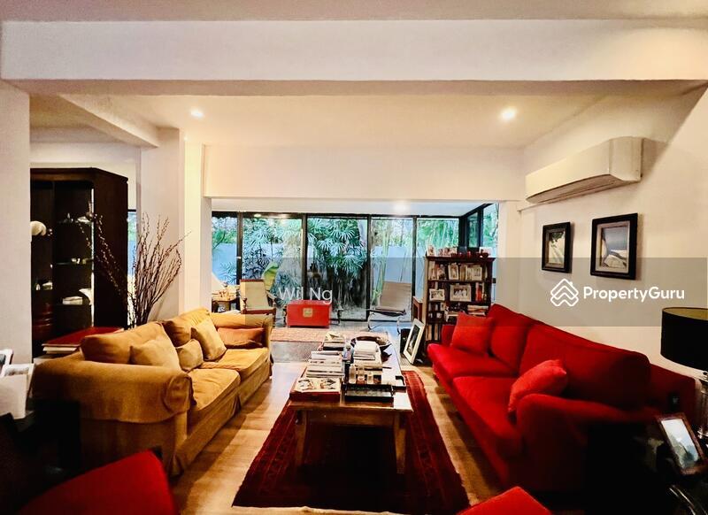 Bungalow for Sale: D10, 268400