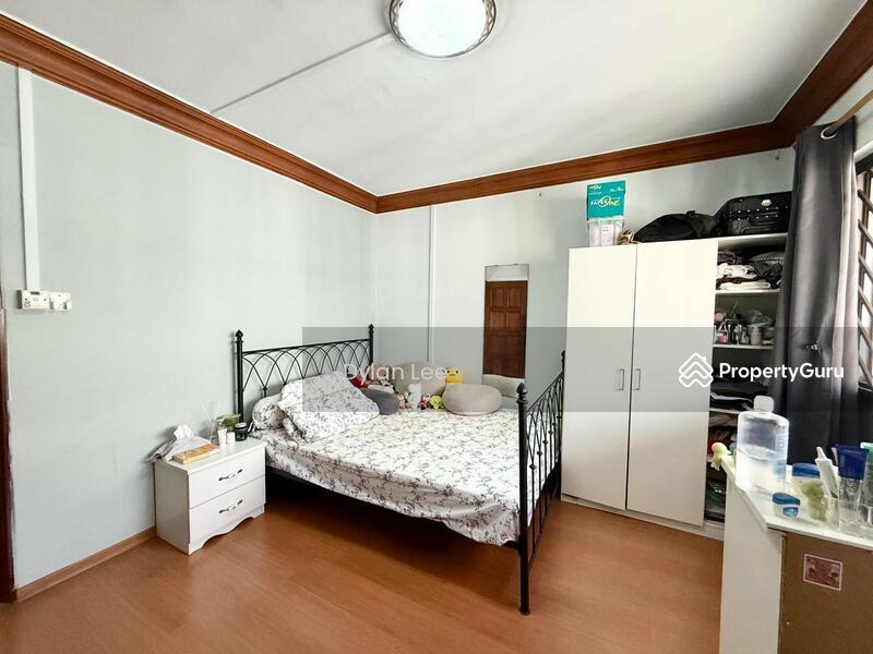 HDB Flat for Sale, 326 Yishun Ring Road, SGD 988,000 | 99-year lease
