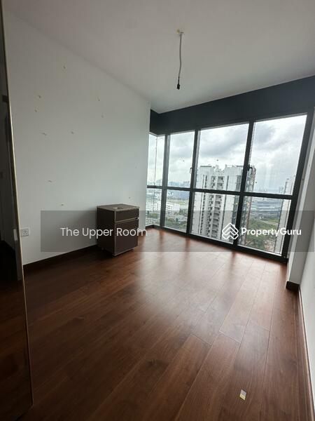 Condominium for Sale: D05, 117282