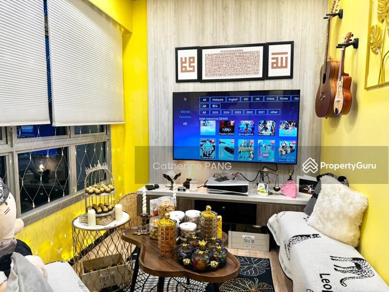 HDB Flat for Sale, 672C Edgefield Plains, SGD 390,000 | 99-year lease