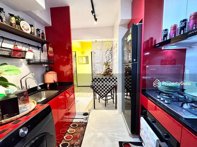 HDB Flat for Sale, 672C Edgefield Plains, SGD 390,000 | 99-year lease