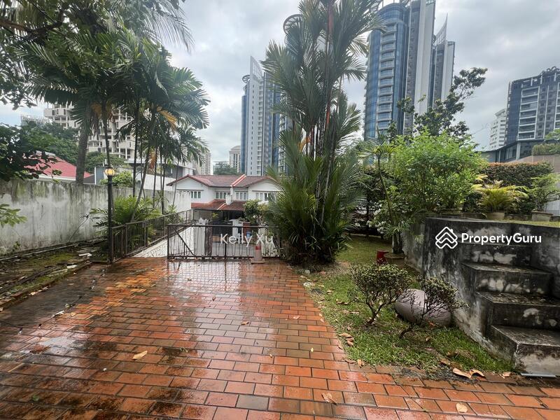 Semi-Detached for Sale: D09, 249263