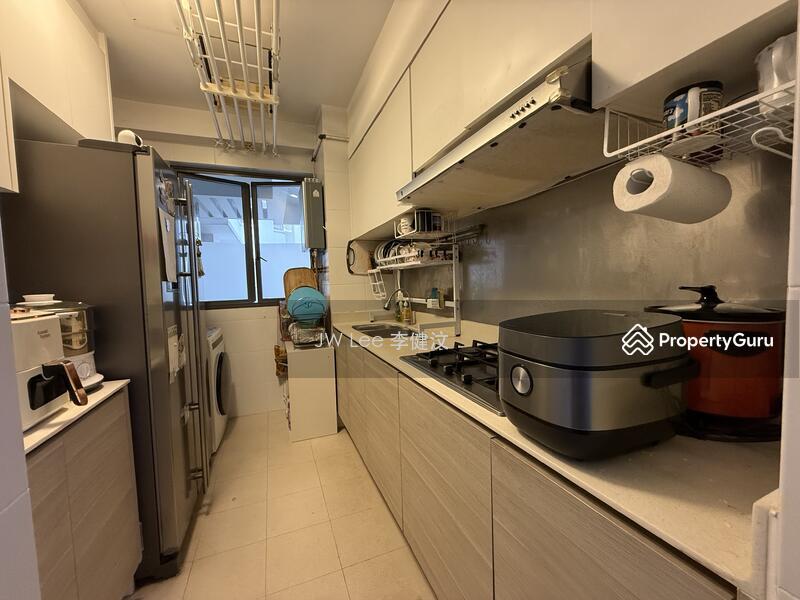 HDB Flat for Sale, 348D Yishun Avenue 11, SGD 778,888 | 99-year lease