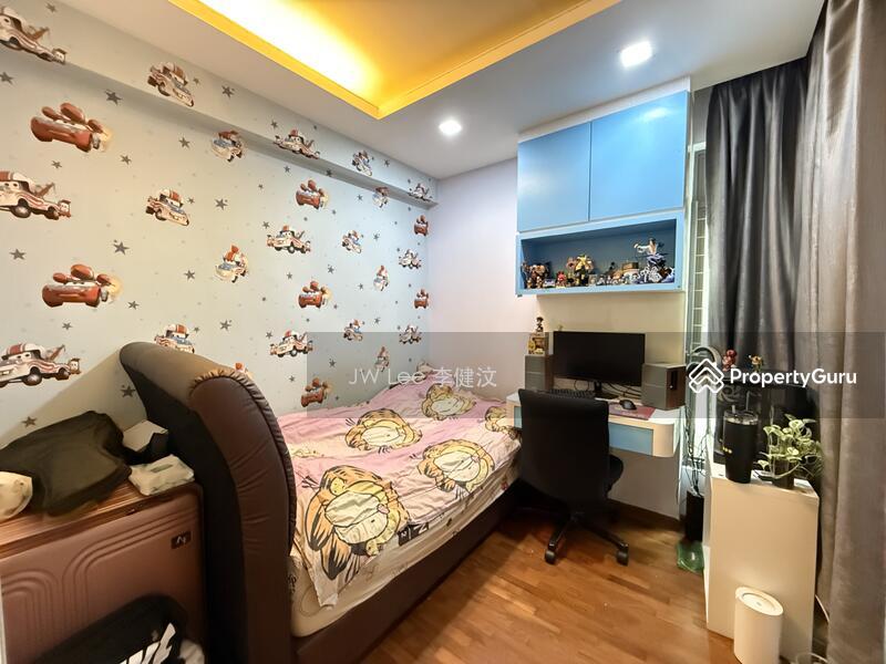 HDB Flat for Sale, 348D Yishun Avenue 11, SGD 778,888 | 99-year lease