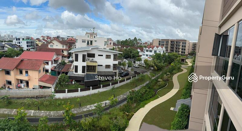 Prop-GPT: Condominium: D27 Yishun The Watergardens at Canberra