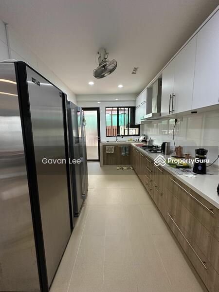 Corner Terrace for Sale: D19, 545842