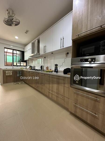 Corner Terrace for Sale: D19, 545842