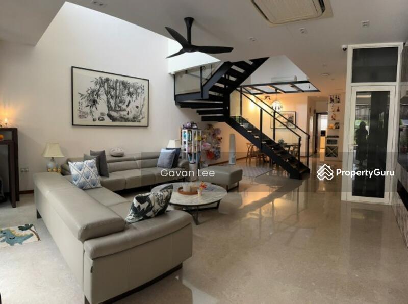 Prop-GPT: Terrace: D26  ?Eminence Landed? D26 3.5 Sty Terrace with Lift @ Springside