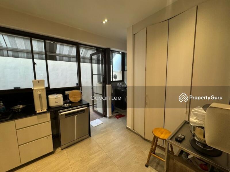 Terrace for Sale: D26, 786095
