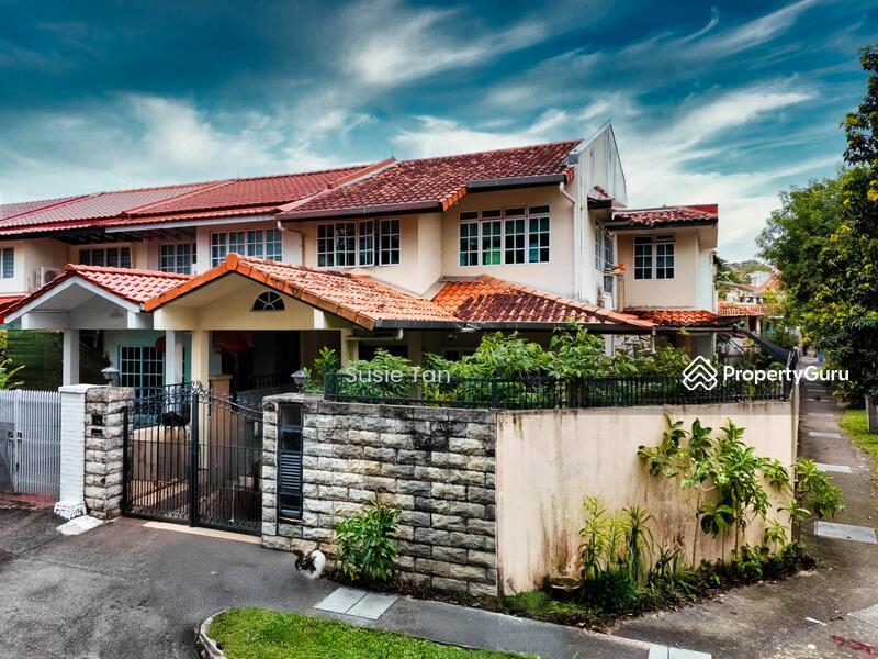 Prop-GPT: Corner Terrace: D19  Huge 2 Storey Corner Terrace with unblocked view