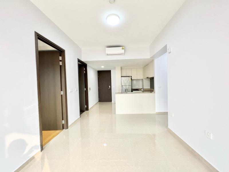 The Gazania Condominium For Sale, $1,690,000, 2 Bed 1 Bath 700 sqft $2,414.00 psf