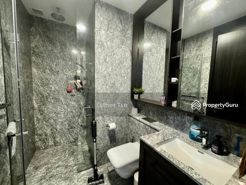 Condominium for Sale: D02, 089396