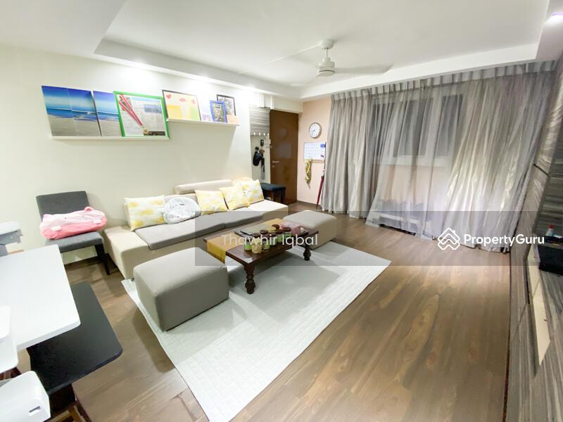 Prop-GPT: HDB Flat: D15 Marine Parade 63 Marine Drive