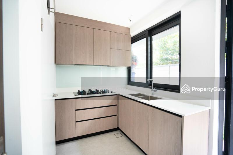Detached for Sale: D19, 548115