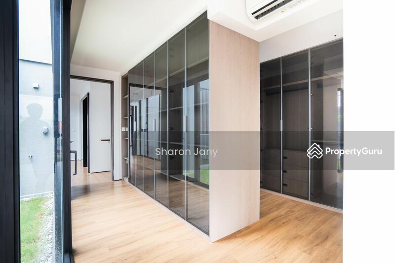 Detached for Sale: D19, 548115