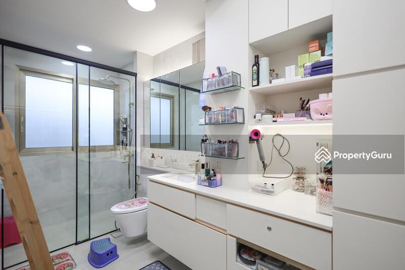 Terrace for Sale: D28, 806000