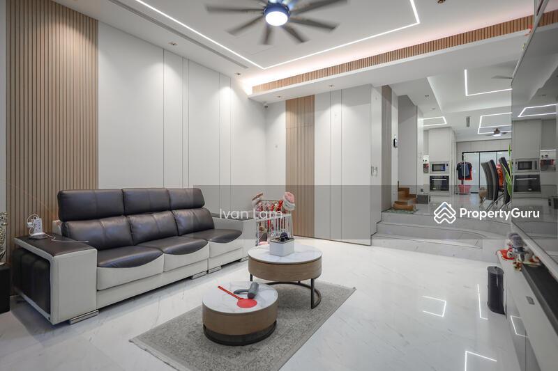 Terrace for Sale: D28, 806000