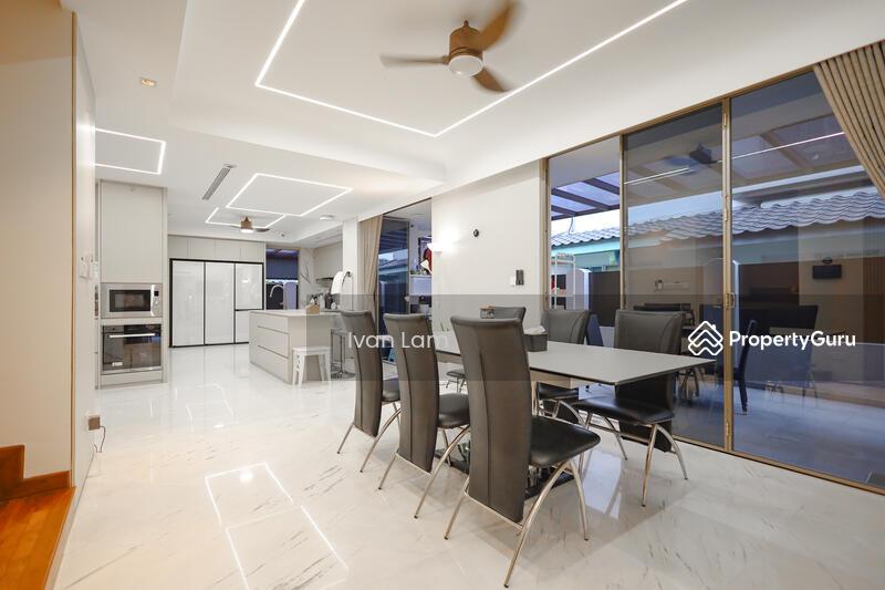 Terrace for Sale: D28, 806000
