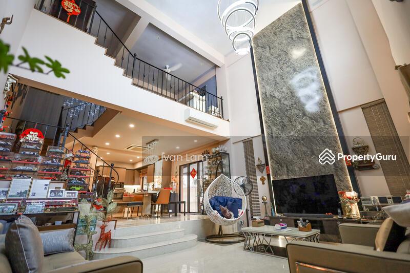 Prop-GPT: Semi-Detached: D22 Boon Lay Westville