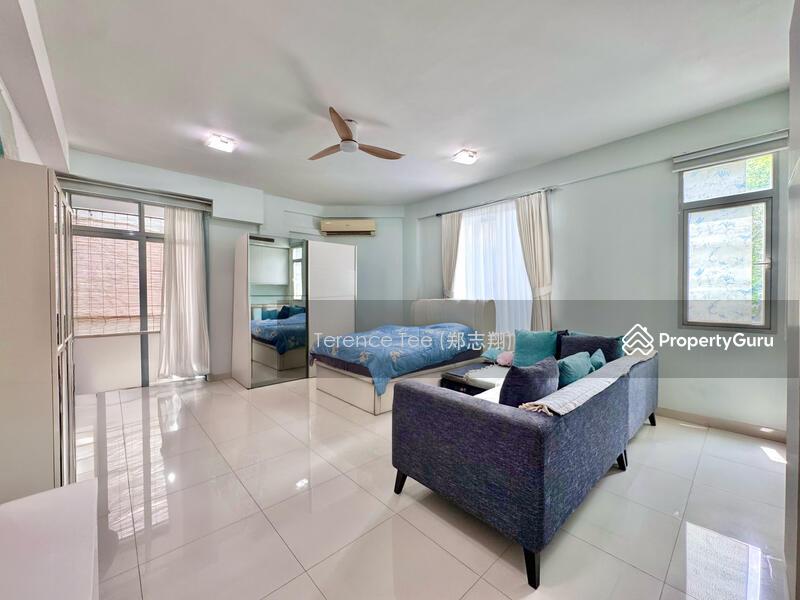 Prop-GPT: Apartment: D08  Studios @ Marne