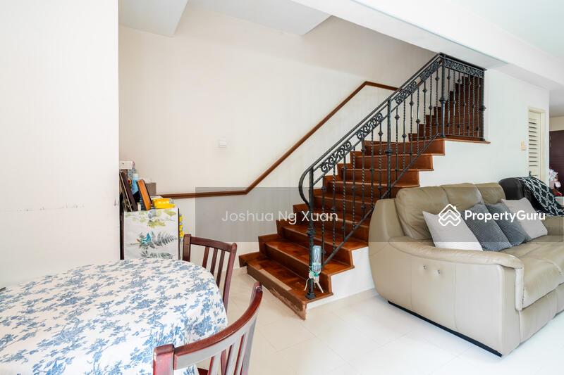 Terrace for Sale: D20, 576191