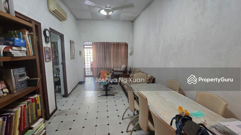 Terrace for Sale: D20, 576693