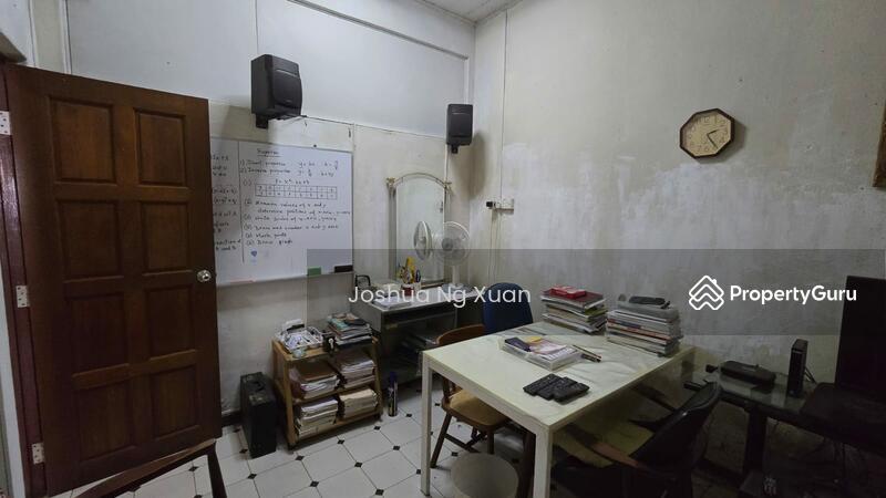 Terrace for Sale: D20, 576693