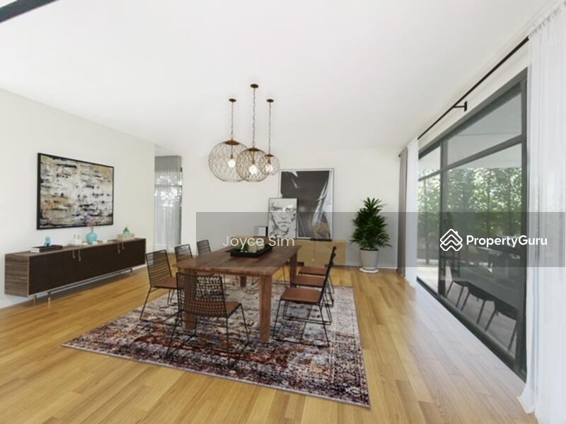 Prop-GPT: Bungalow - Good Class: D10  Elevated GCB, Full privacy, Prime location, Next to Botantic Garden