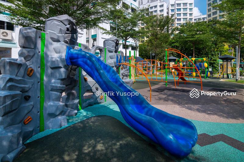 HDB Flat for Sale, 412 Yishun Ring Road, SGD 580,000 | 99-year lease