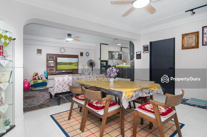 HDB Flat for Sale, 412 Yishun Ring Road, SGD 580,000 | 99-year lease