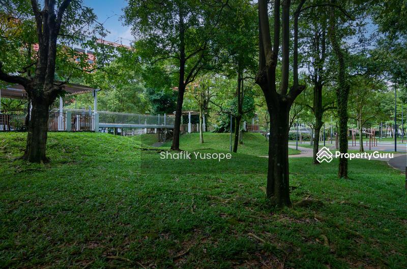 HDB Flat for Sale, 412 Yishun Ring Road, SGD 580,000 | 99-year lease