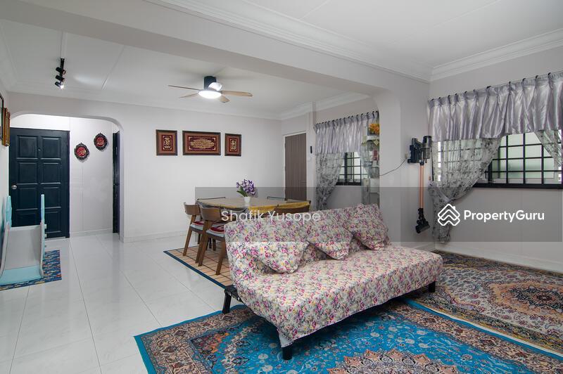 HDB Flat for Sale, 412 Yishun Ring Road, SGD 580,000 | 99-year lease