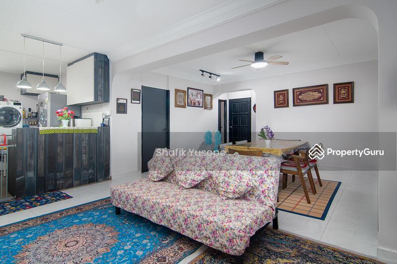 HDB Flat for Sale, 412 Yishun Ring Road, SGD 580,000 | 99-year lease