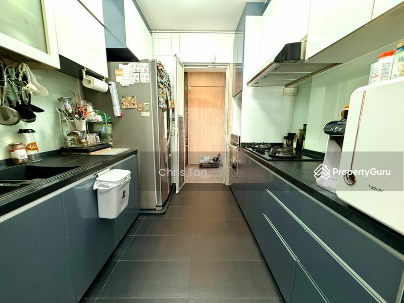 HDB Flat for Sale, 443 Yishun Avenue 11, SGD 640,000 | 99-year lease