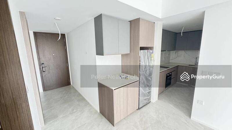 Prop-GPT: Condominium: D27 Yishun The Watergardens at Canberra