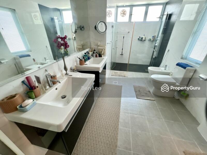 Bungalow - Good Class for Sale: D10, 249579