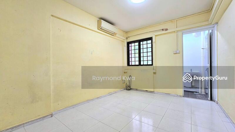 HDB Flat for Sale, 141 Jalan Bukit Merah, SGD 390,000 | 99-year lease