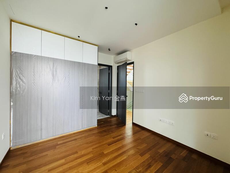 Semi-Detached for Sale: D16, 469920