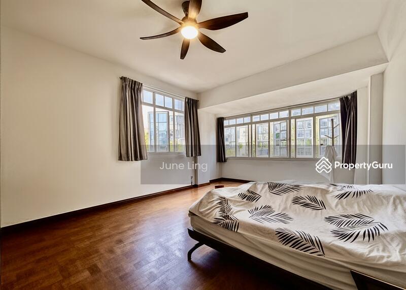 Prop-GPT: Semi-Detached: D20  SUPER CHEAP!! Rare 2-Storey Semi-D 500m to Ai Tong & MRT!!