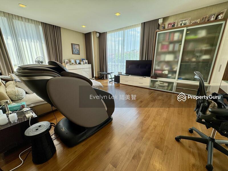 Semi-Detached for Sale, Evelyn 948895561Km HppsBig Modern SdGrove DriveGreenery ViewWell-Renovated, SGD 11,800,000 | Freehold