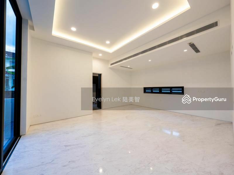 Detached for Sale, Evelyn 94889556Must Sell Brand New Fh Bglw1Km HppsPool & Lift, SGD 14,880,000 | 999-year lease