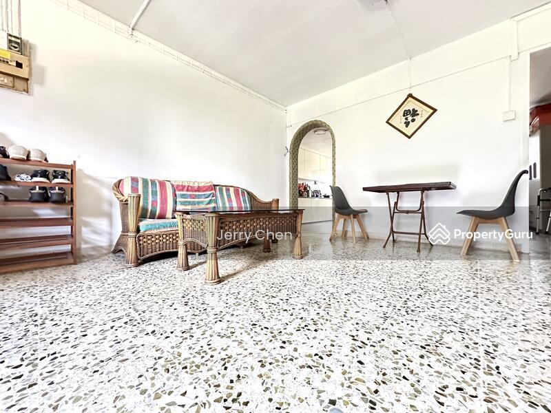 Prop-GPT: HDB Flat: D16  428 Bedok North Road