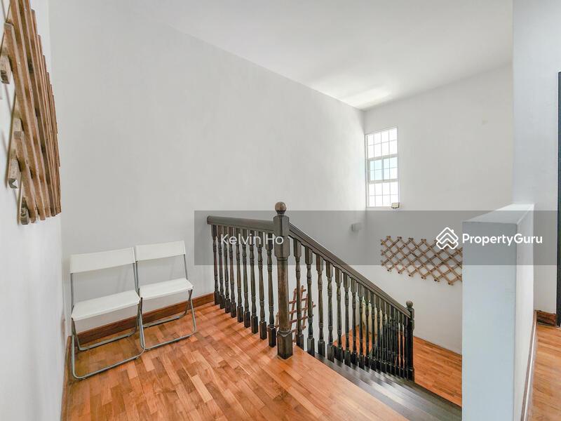 Terrace for Sale: D11, 288056
