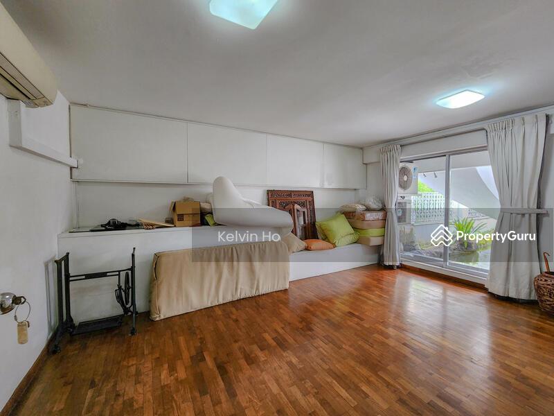 Terrace for Sale: D11, 288056