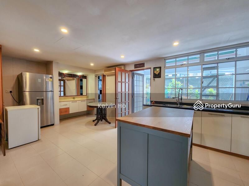 Terrace for Sale: D11, 288056